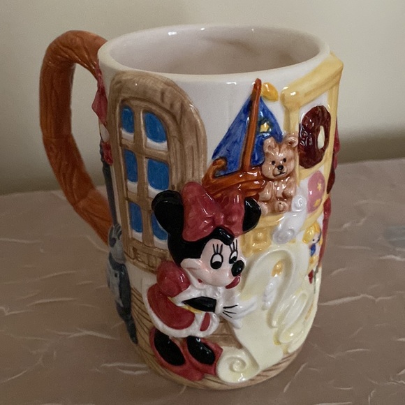 VINTAGE Disney Holiday Mug - Picture 2 of 10
